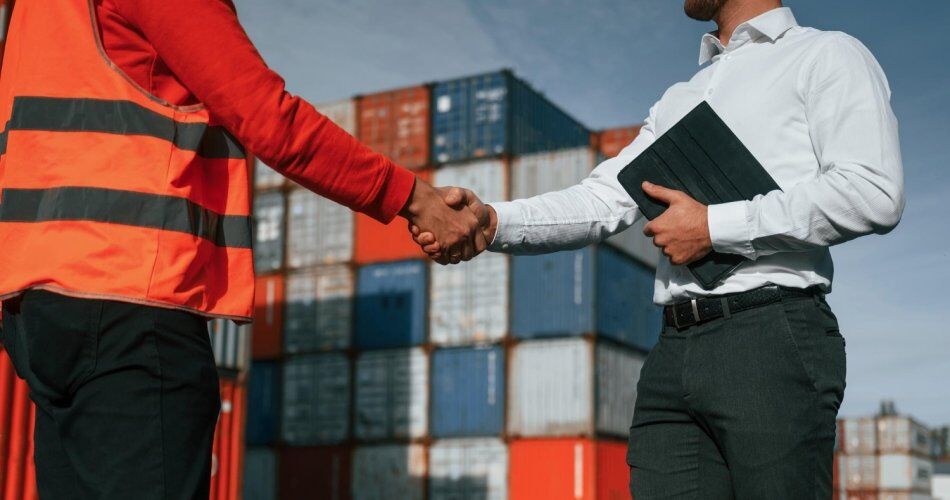 Desembaraço aduaneiro especializado para importação e exportação